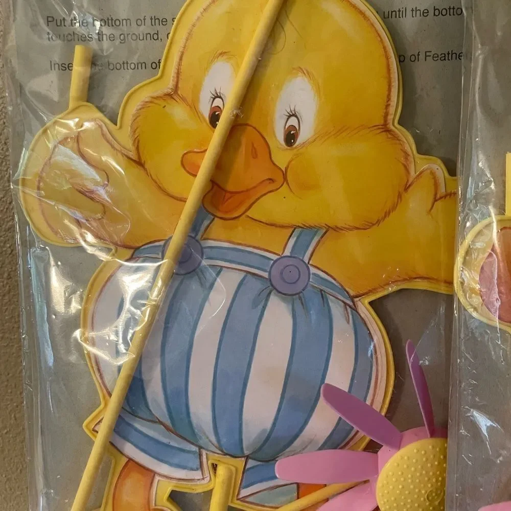 Feathers and Bloomer Bunny Forget Me Not Pinwheel Vintage Easter Yard Art Set/2!